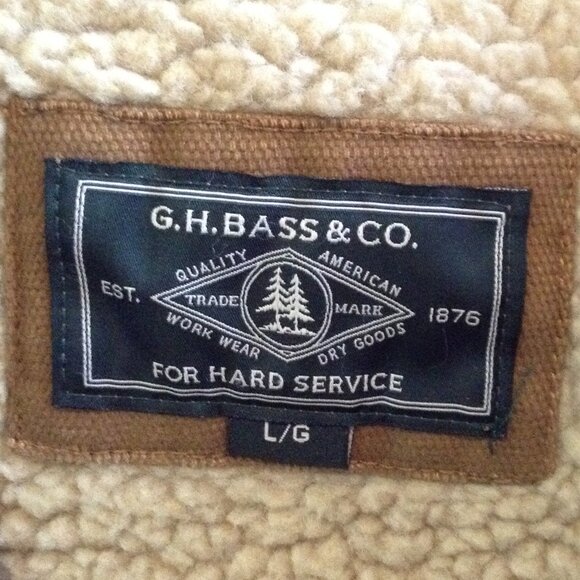 GH Bass & Co; Large Cotton/Sherpa Hooded Heavy Jacket; 100% Cotton, Work Coat - Picture 3 of 6